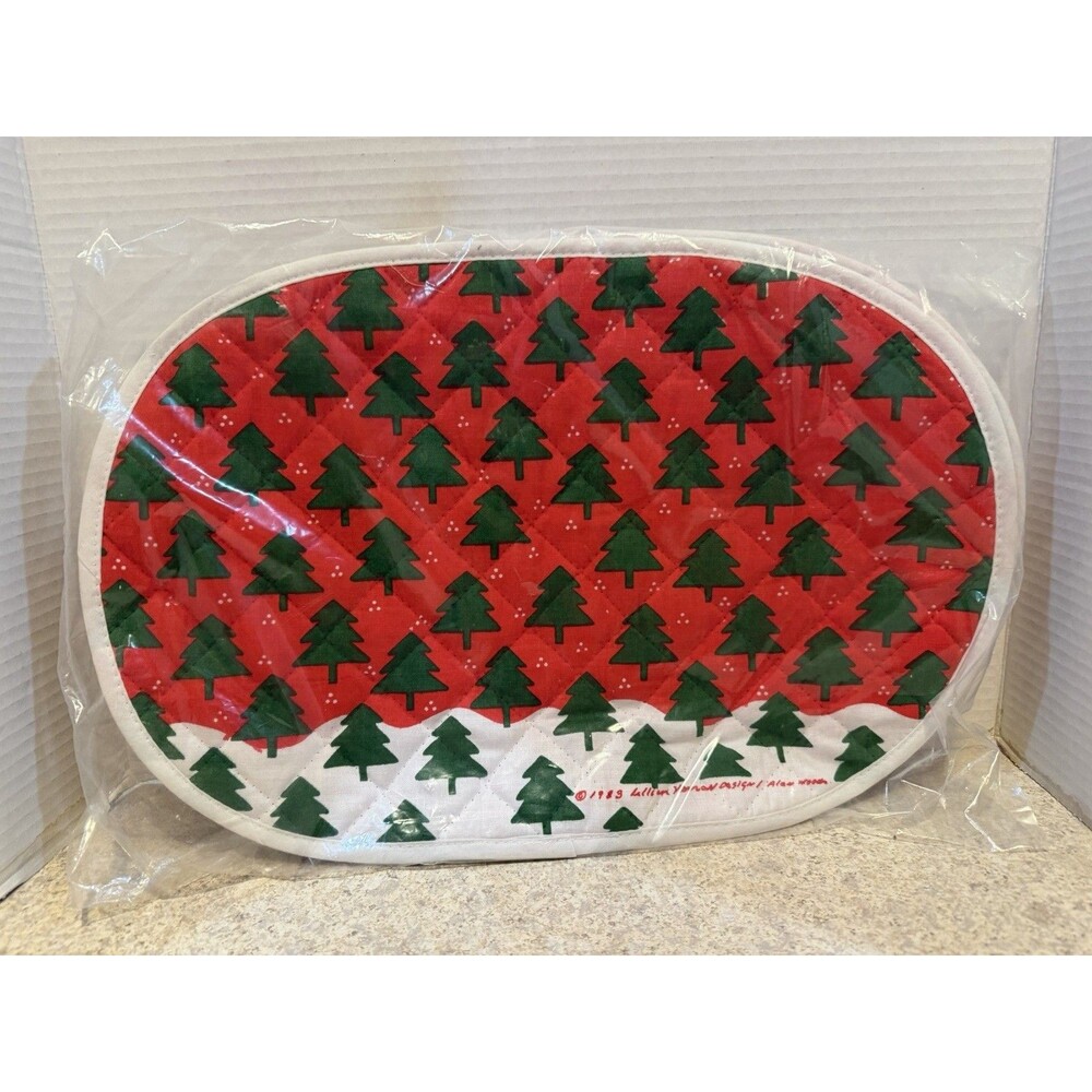 Vintage 1983 Lillian Vernon Christmas Tree Quilted Placemats Napkins Set 4 NOS